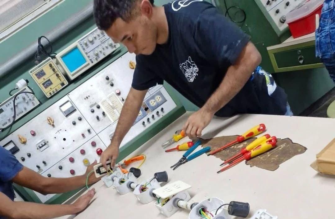 TSU en Electricidad
